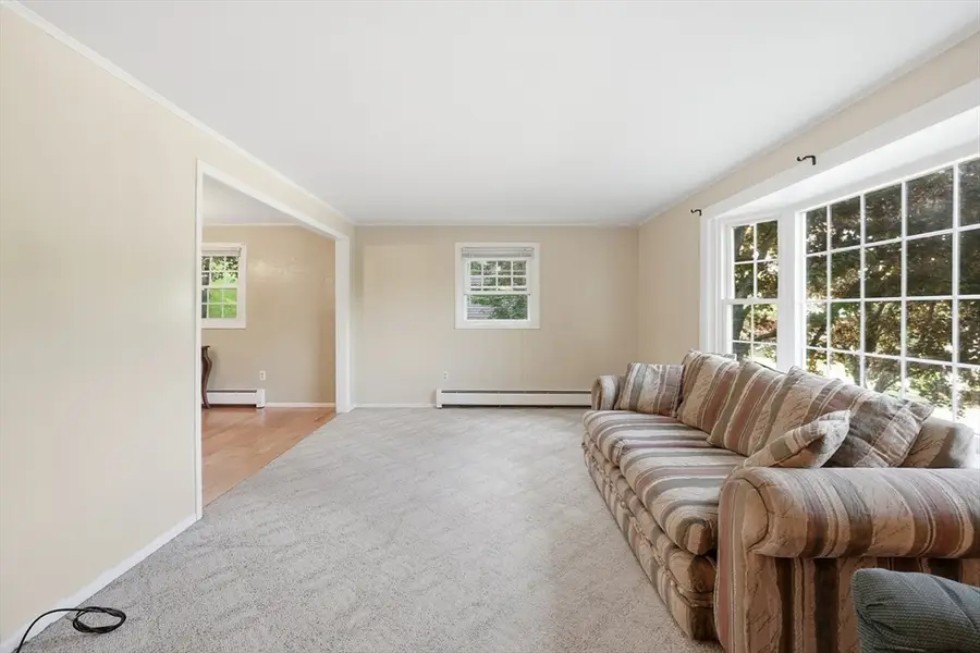 63 Miles Street, Millbury, MA 01527 - #3