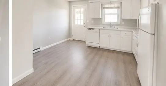 88 Almy St, Fall River, MA 02720 - #3