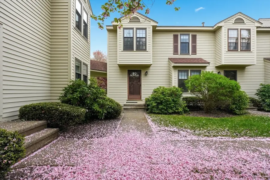 52 Apache Way #52, Tewksbury, MA 01876 - #2