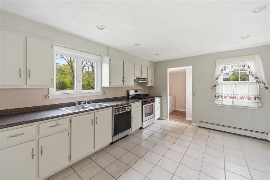 319 Whipple Rd, Tewksbury, MA 01876 - #3