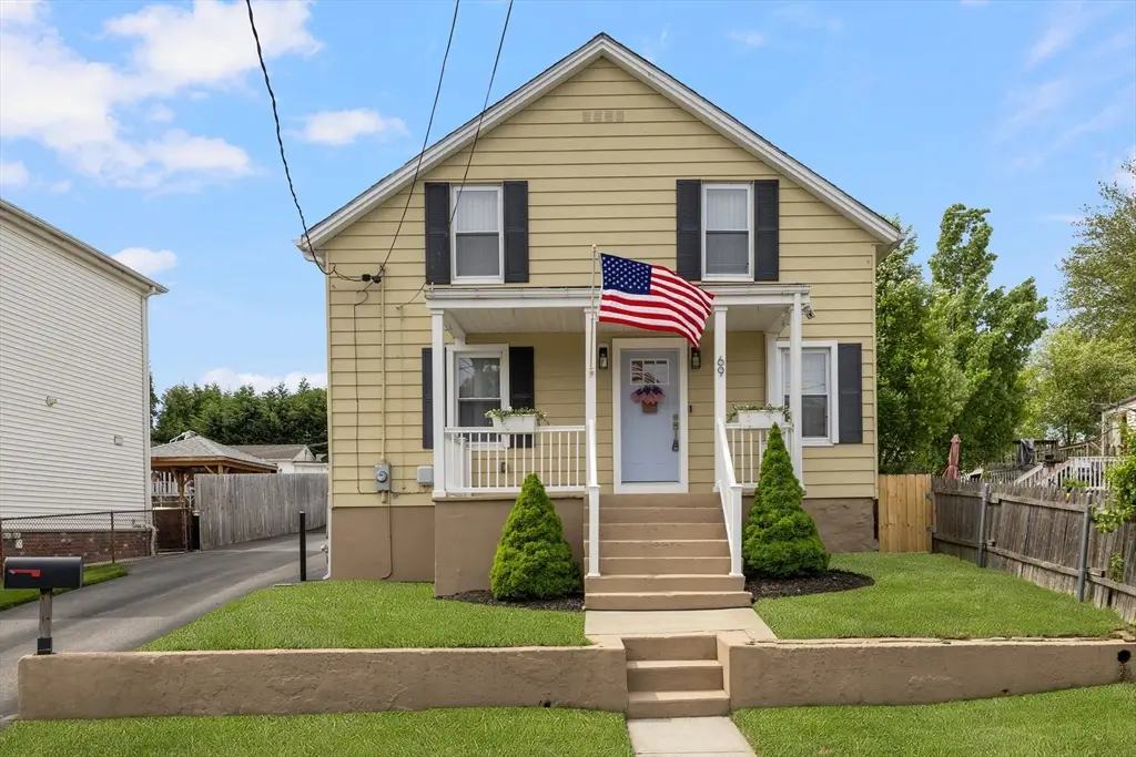 69 Denver St, Fall River, MA 02721 - #1
