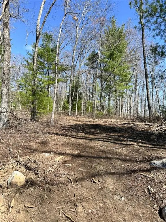 126 Burbank Rd Lot 1, Sutton, MA 01590