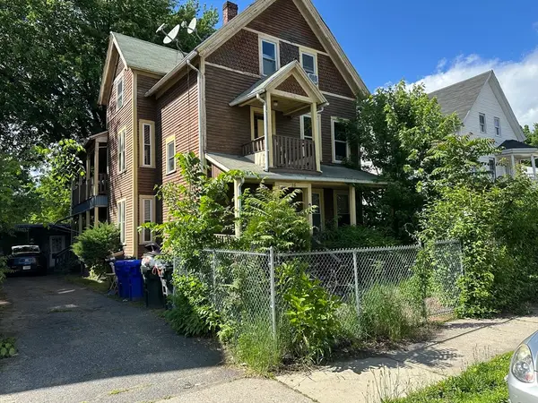 26 Hebron Street, Springfield, MA 01107