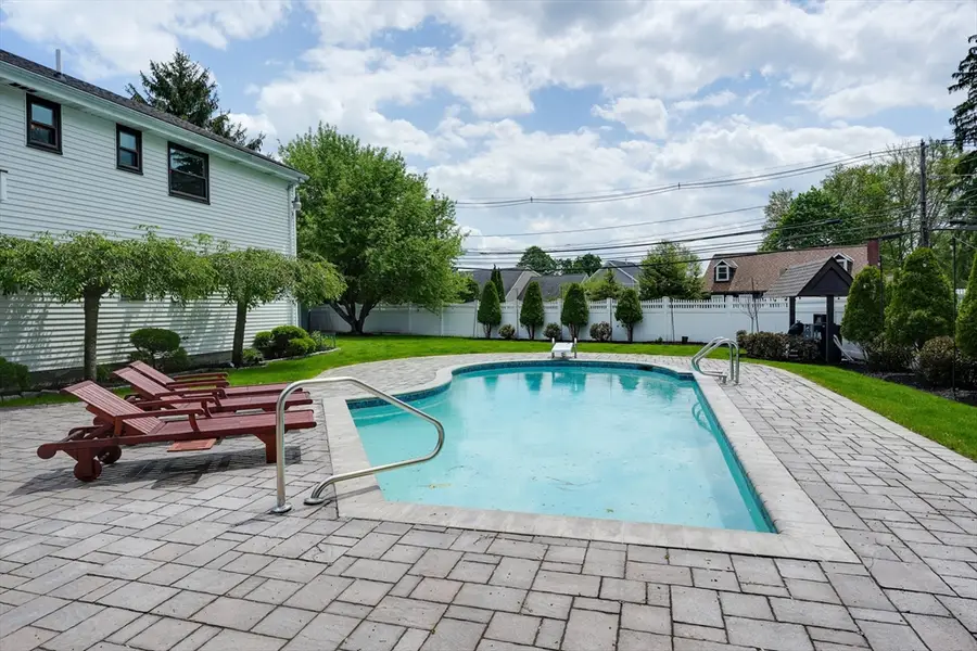 4 Lincoln Terrace, Waltham, MA 02451 - #2