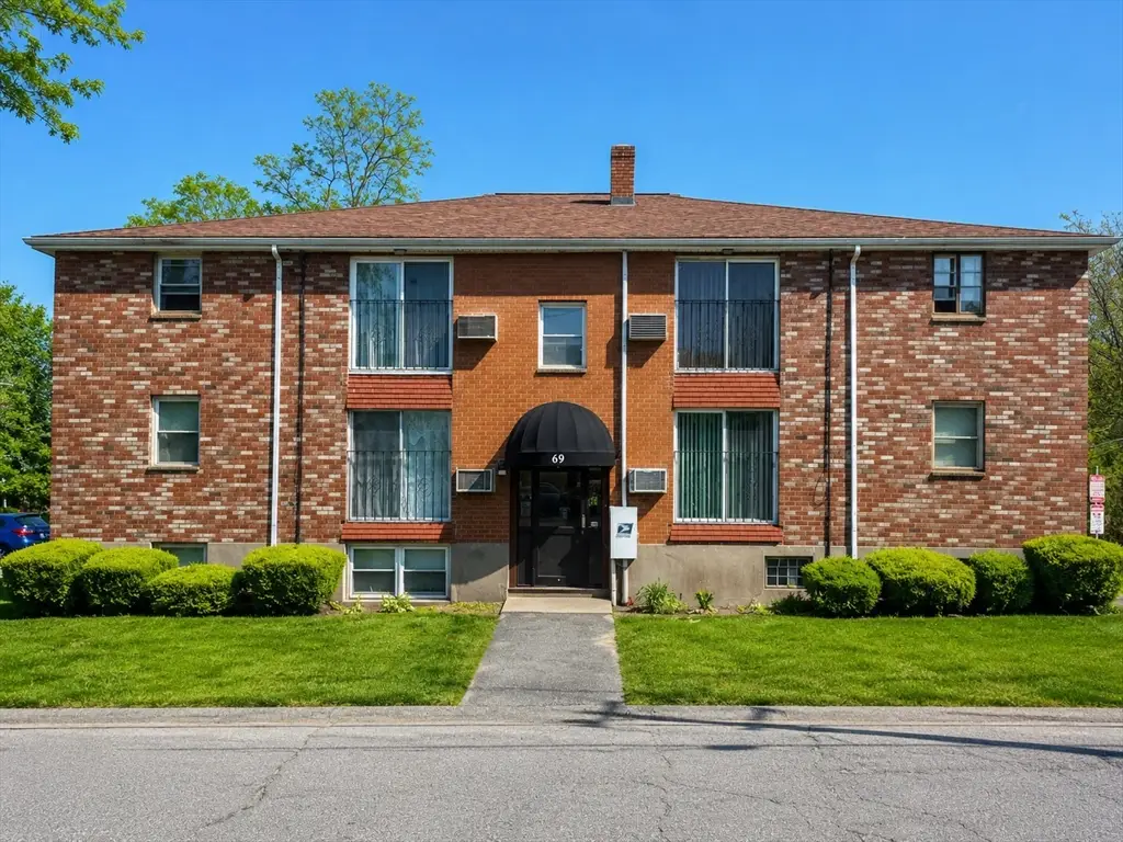 69 W Elm Ter #1, Brockton, MA 02301 - #1