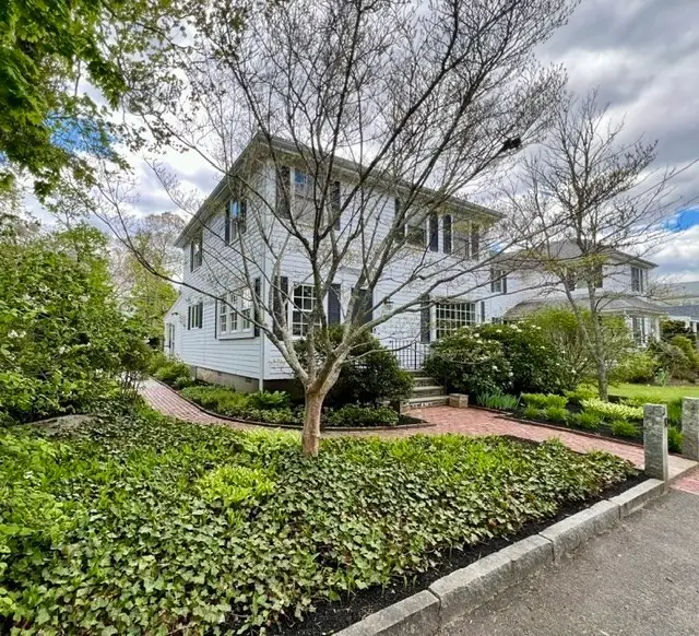 102 Main Street, Marion, MA 02738 - #1
