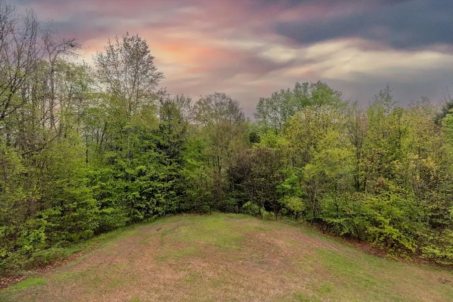302 Middlefield Rd, Chester, MA 01011 - #2