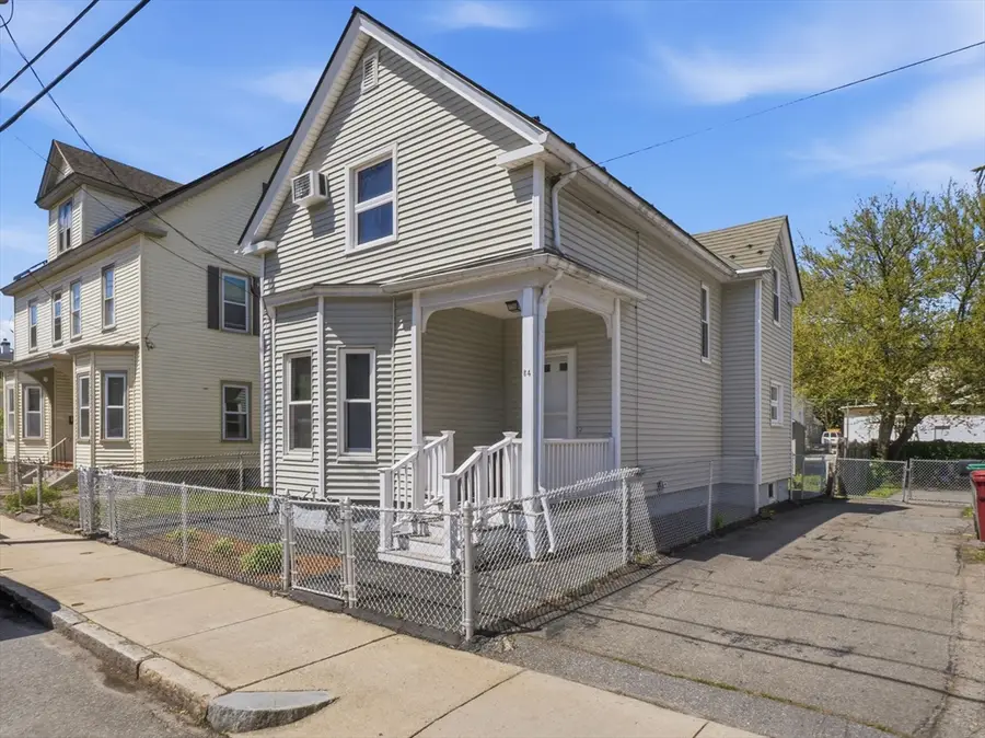 54 Hampshire St, Lowell, MA 01850 - #2