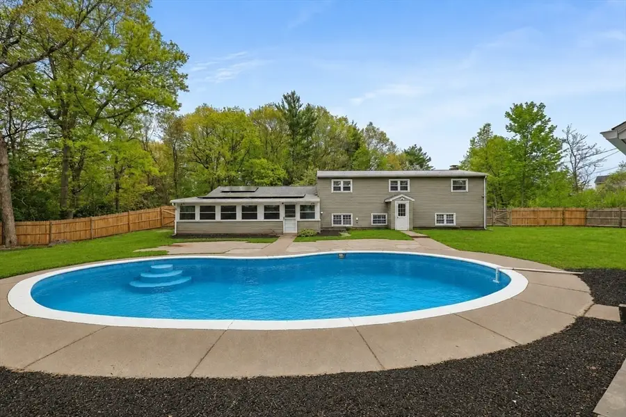 3 Willett Drive, Attleboro, MA 02703 - #2