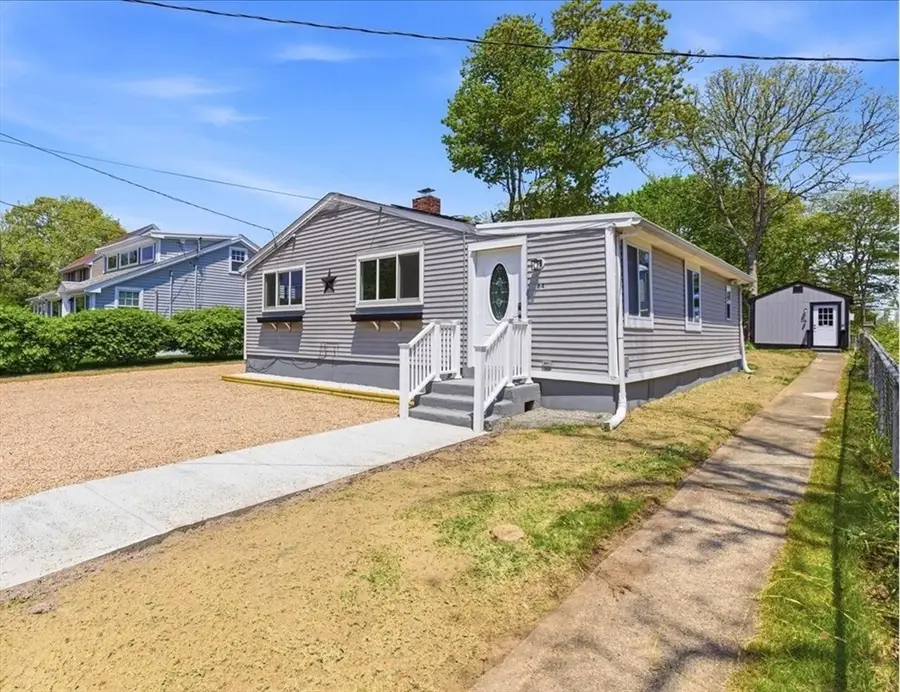 64 Rosepoint Ave, Wareham, MA 02576 - #3