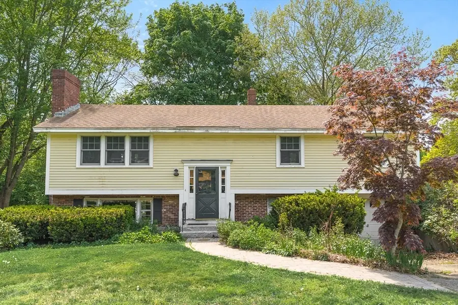 12 Hodgkins Dr, Ipswich, MA 01938 - #2