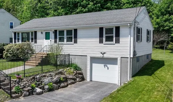 6 Tucker St, Worcester, MA 01606