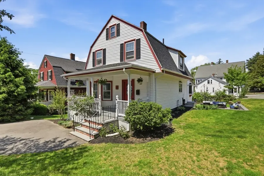 2 Eaton Ct, Winchester, MA 01890 - #3