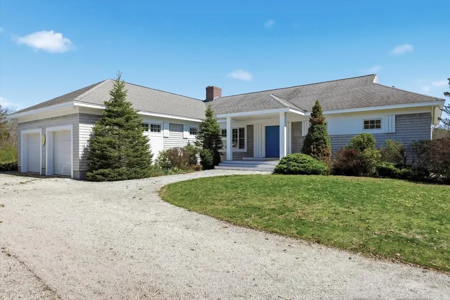 20 Garden St, West Newbury, MA 01985 - #2