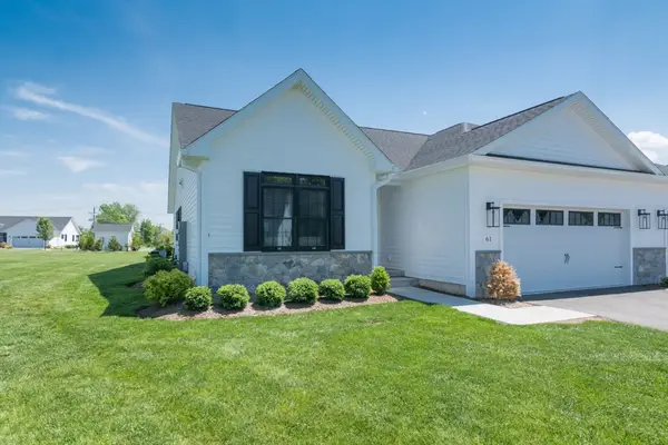 61 Villa Drive #61, Agawam, MA 01030