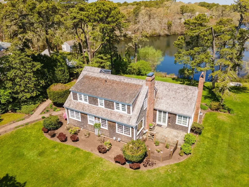 8 Skinequit Ln, Harwich Port, MA 02661 - #1