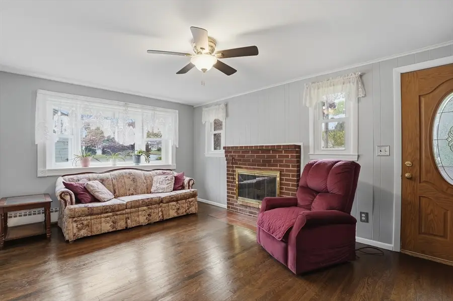 35 Burnham Road, Lowell, MA 01852 - #3