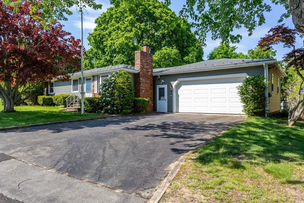 68 Redwood Rd, Somerset, MA 02726 - #1
