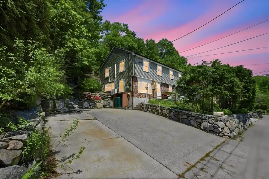 41 Mountain St #41, Woburn, MA 01801 - #2