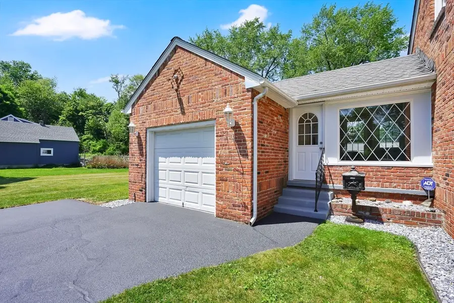 12 Lexington Street, Agawam, MA 01001 - #2