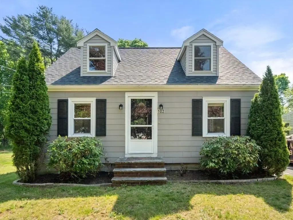 102 Turnpike St, South Easton, MA 02375 - #1