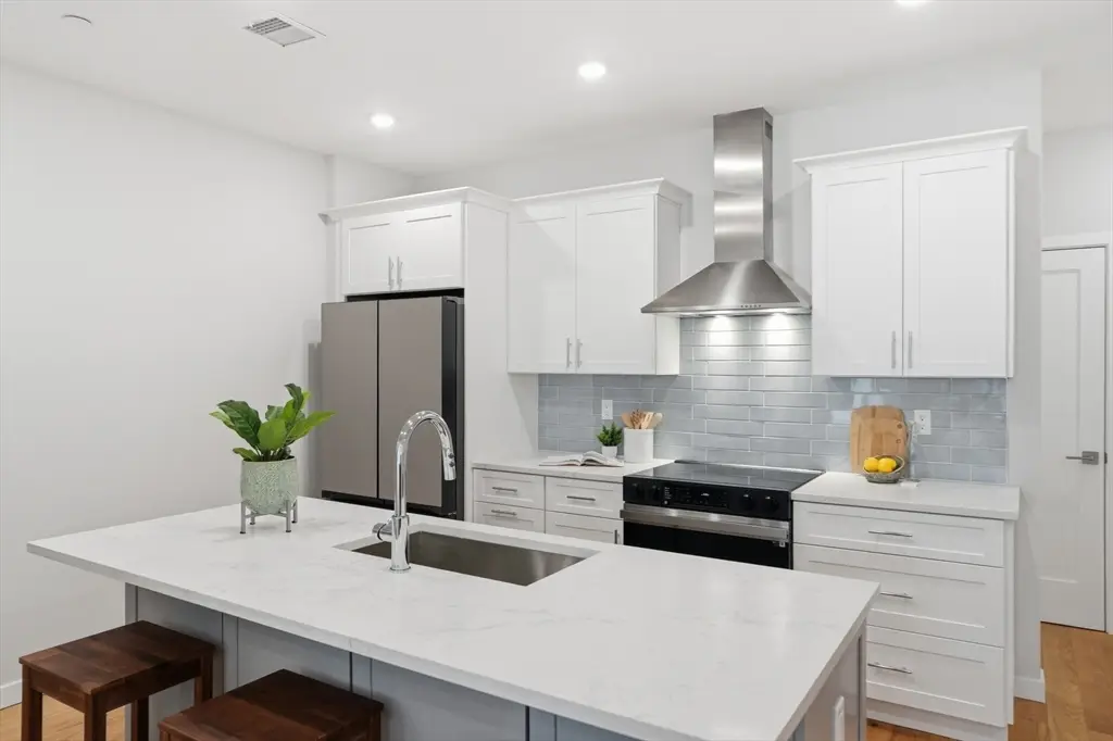 267 Old Colony #311, Boston, MA 02127 - #1