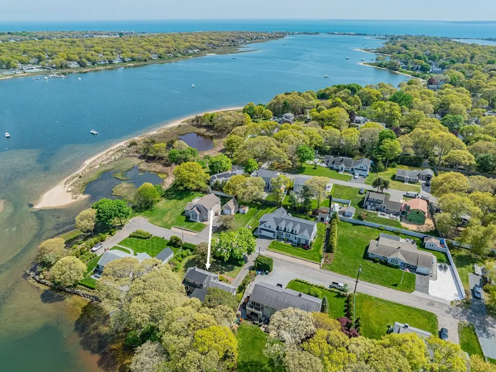 56 English St, Teaticket, MA 02536 - #1