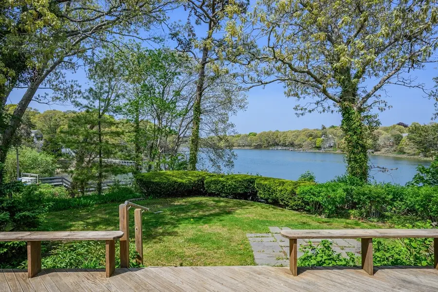 56 English St, Teaticket, MA 02536 - #3