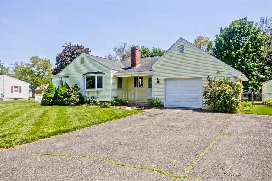 19 Somerset St, East Longmeadow, MA 01028 - #2