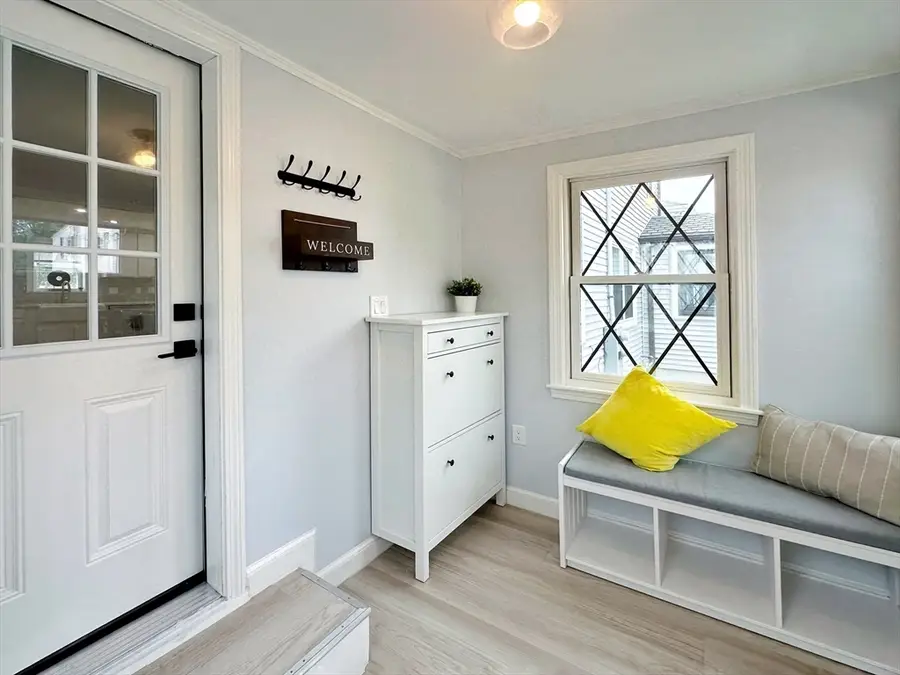 28 Arnold St #28, Quincy, MA 02169 - #3