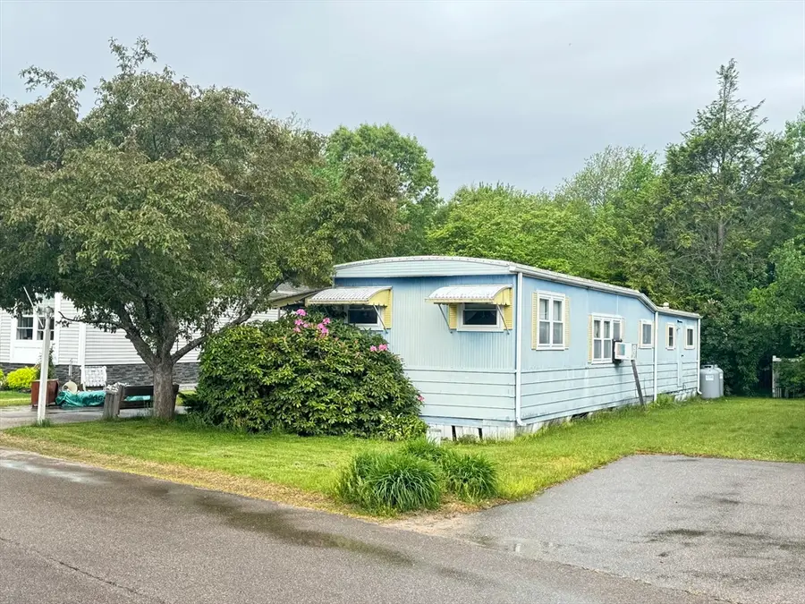 8 Robert Road, Plainville, MA 02762 - #2