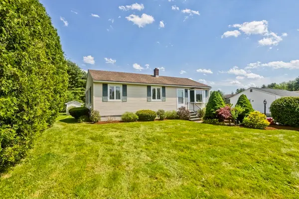 25 Ballard St, Easthampton, MA 01027