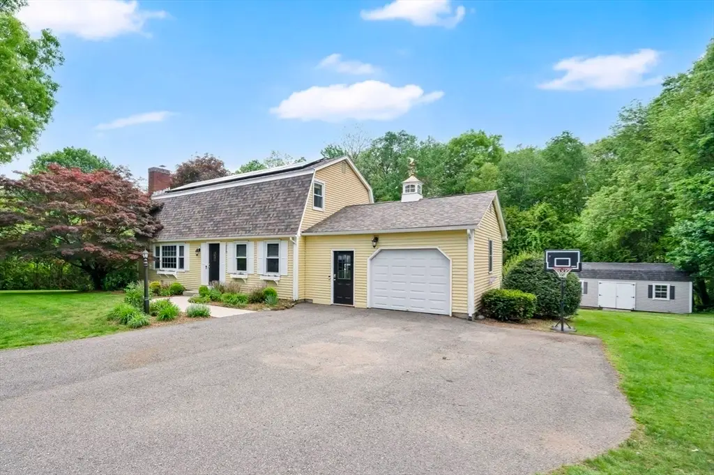 51 Lantern Ln, West Springfield, MA 01089 - #1