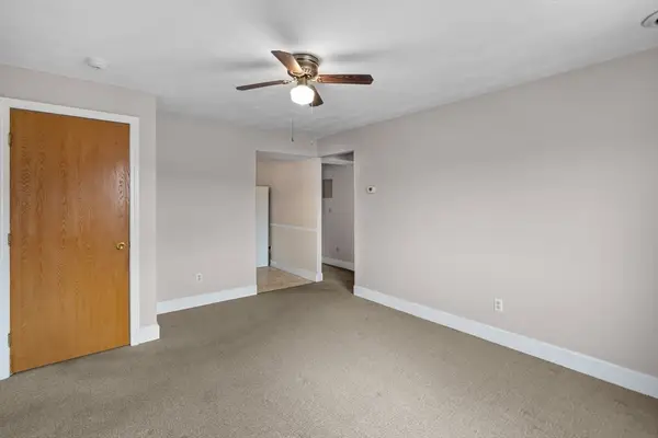 70 North Court #f, Fall River, MA 02720