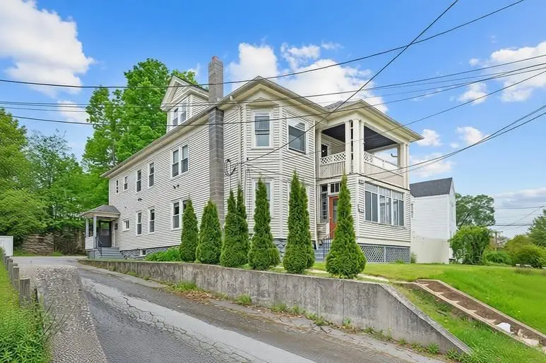 449-451 Hamilton St, Southbridge, MA 01550 - #2