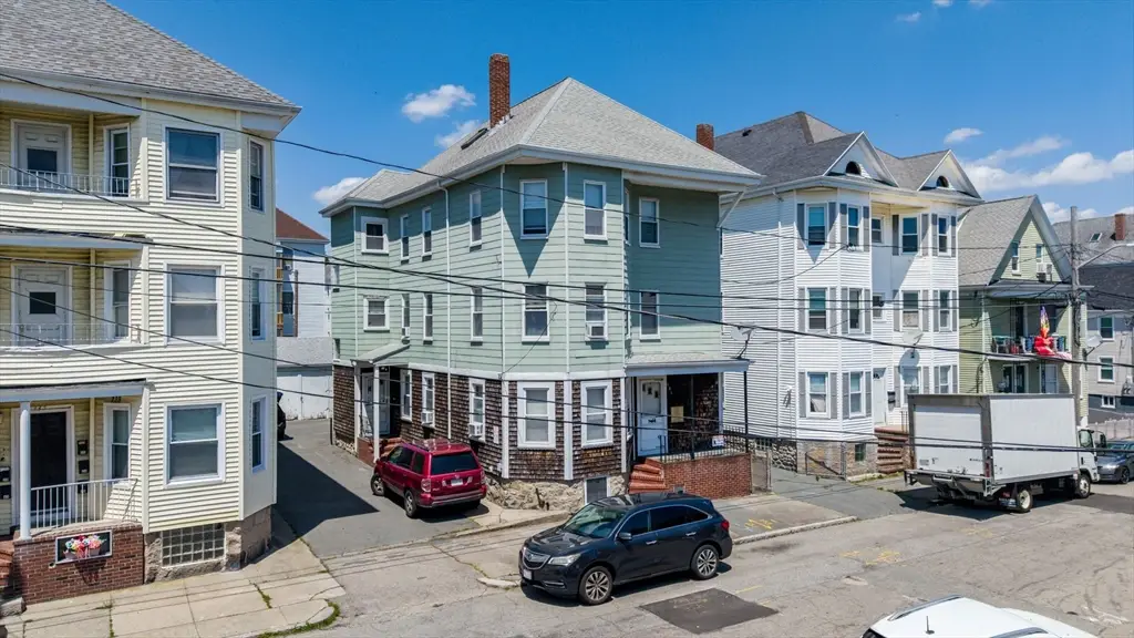 131 Whitman St, New Bedford, MA 02745 - #1