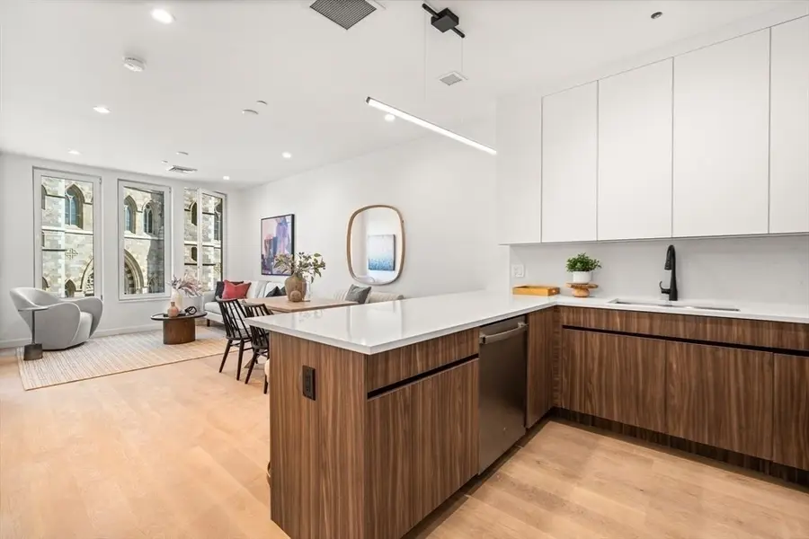 1395 Washington Street #202, Boston, MA 02118 - #3