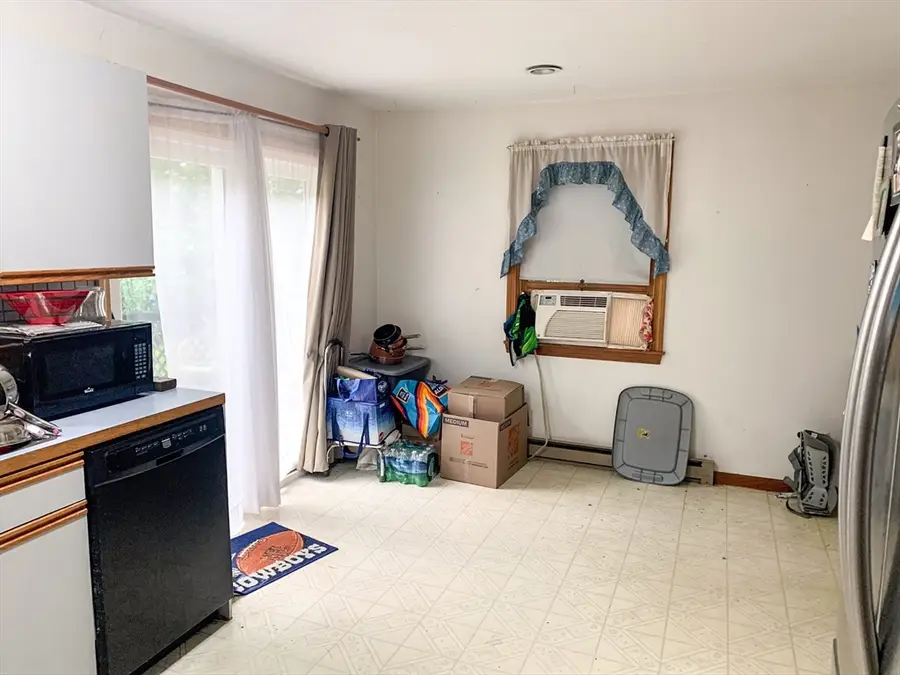 240 Federal St #240, Montague, MA 01351 - #3