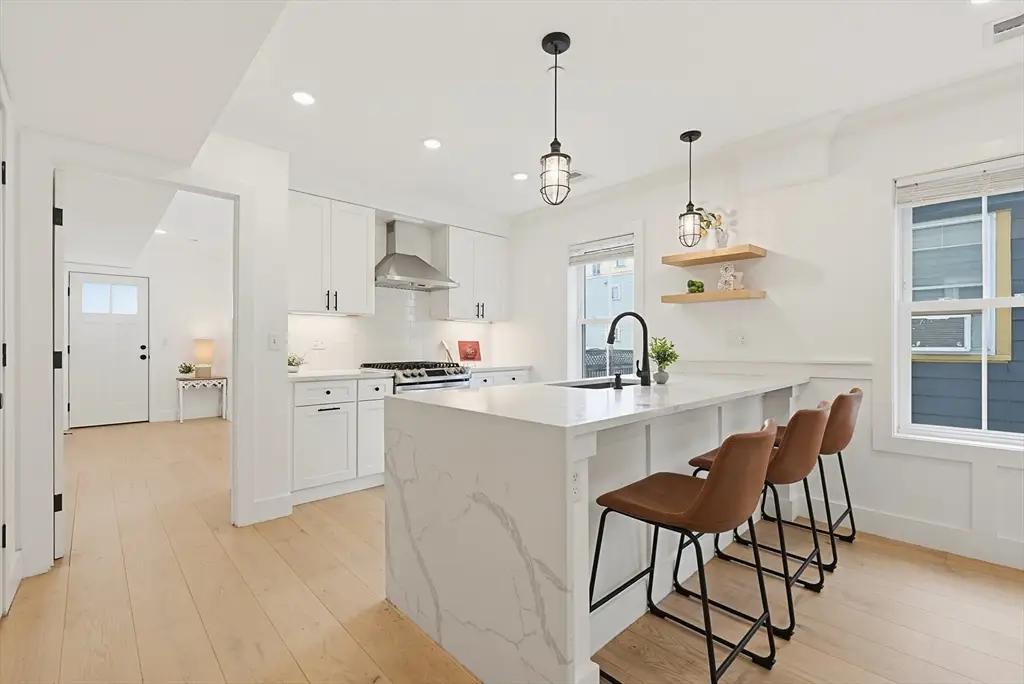 64 Derby #4, Somerville, MA 02145 - #1
