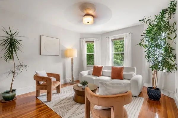7 Sumner St #2, Boston, MA 02125