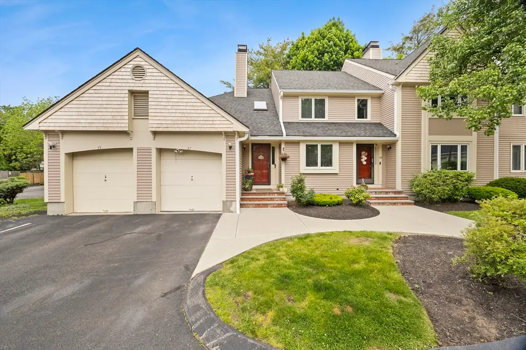 37 Jasper Ln #37, Randolph, MA 02368 - #1