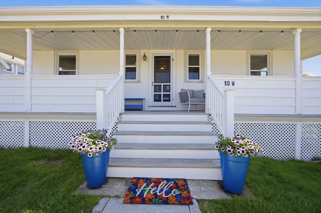 10 W Street, Hull, MA 02045 - #1