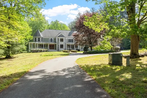 12 Kennedy Lane, Acton, MA 01720