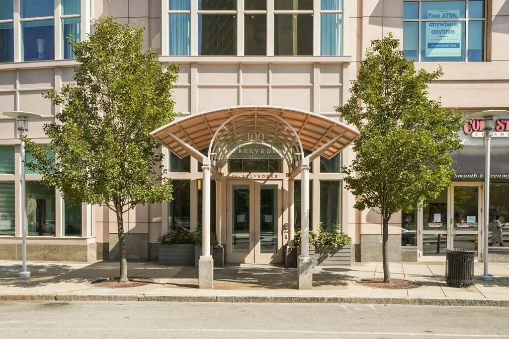 100 Belvidere St #4C, Boston, MA 02116 - #1