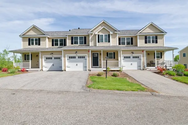 1204 Hazelwood Way #1204, Clinton, MA 01510