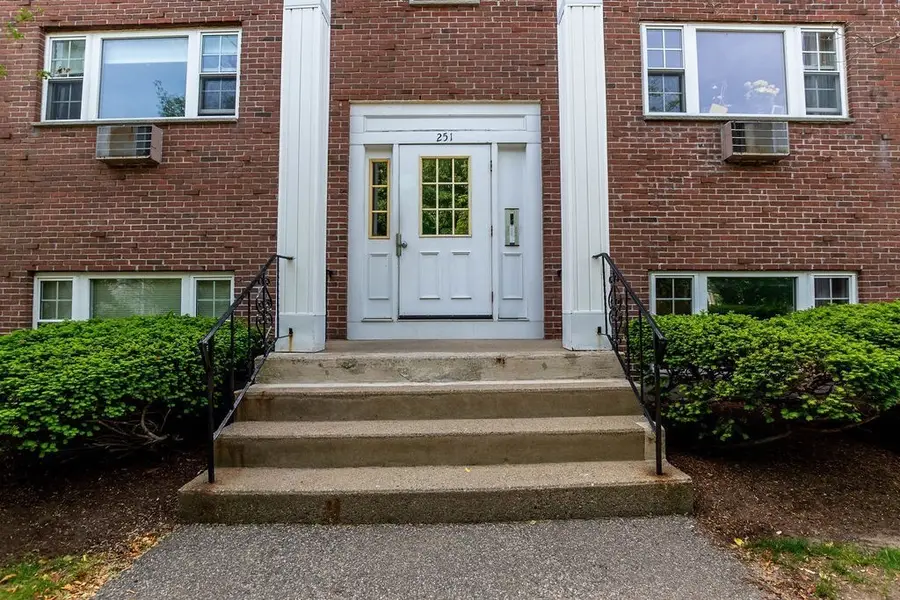 251 Rock Street #B7, Norwood, MA 02062 - #2