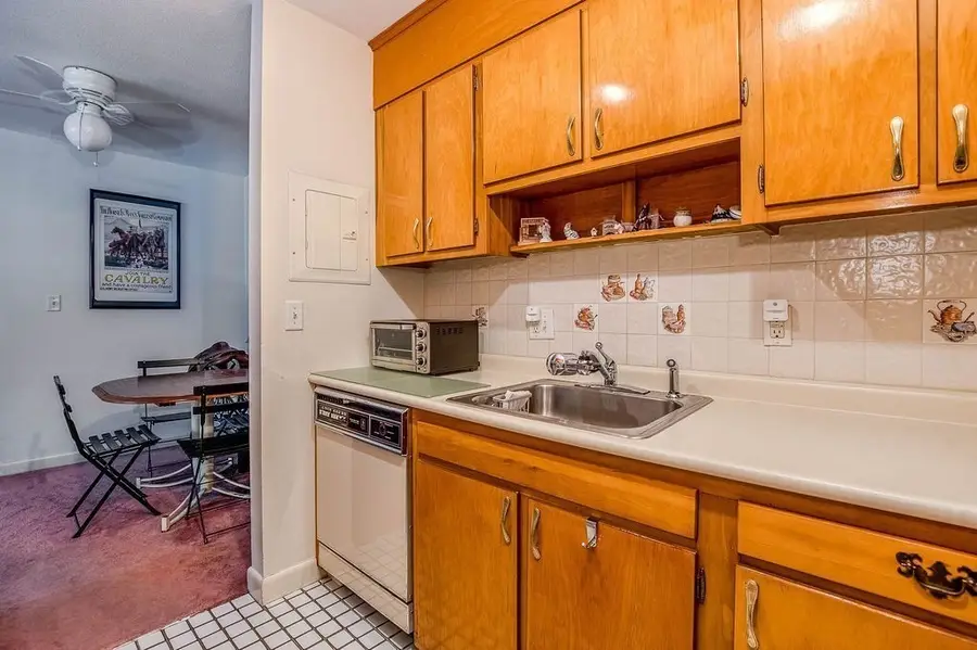251 Rock Street #B7, Norwood, MA 02062 - #3