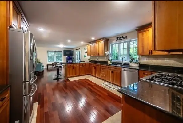 25 Morningside Dr, Haverhill, MA 01832 - #2