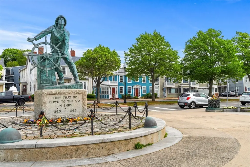 53 Western Ave, Gloucester, MA 01930 - #1