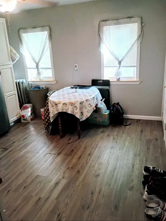 51 View St, Holyoke, MA 01040 - #3